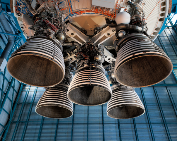 hero-grid-rocket-engine